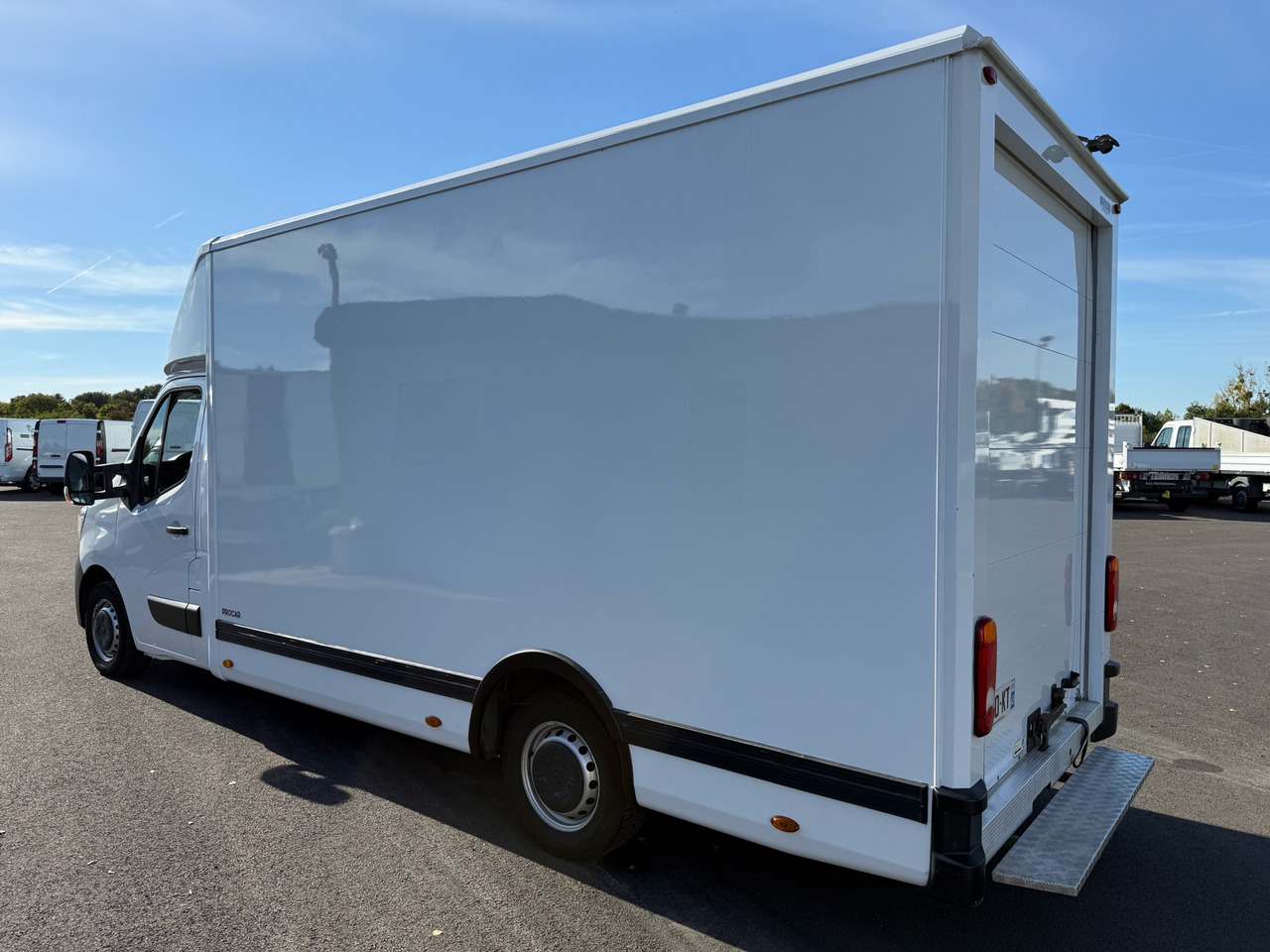 RENAULT MASTER 2.3 DCI 165 Planché Cabine Procar - Autoutilitară box: Foto 4 RENAULT MASTER 2.3 DCI 165 Planché Cabine Procar - Autoutilitară box: Foto 4