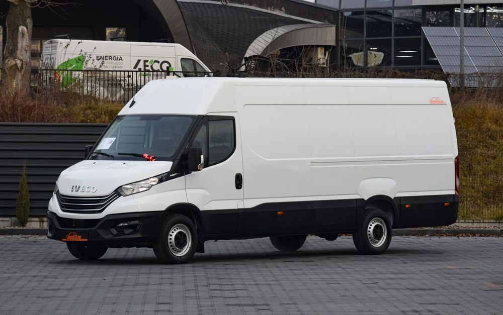 Iveco DAILY MAXI 35S14 / 2.3 - 140 KM / AUTOMAT HI-MATIC / NOWY MODEL / 3 OSOBY / DOSTAWCZE / BLASZAK / KAMERA COFANIA / TEMPOMAT / KLIMA / 2022 / SERWISOWANY / SPROWADZONY Z NIEMIEC - Dubă: Foto 1 Iveco DAILY MAXI 35S14 / 2.3 - 140 KM / AUTOMAT HI-MATIC / NOWY MODEL / 3 OSOBY / DOSTAWCZE / BLASZAK / KAMERA COFANIA / TEMPOMAT / KLIMA / 2022 / SERWISOWANY / SPROWADZONY Z NIEMIEC - Dubă: Foto 1