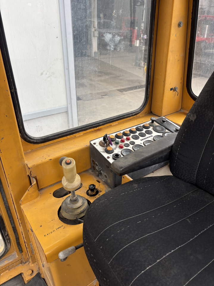 LIEBHERR PR 711 - Buldozer: Foto 2 LIEBHERR PR 711 - Buldozer: Foto 2