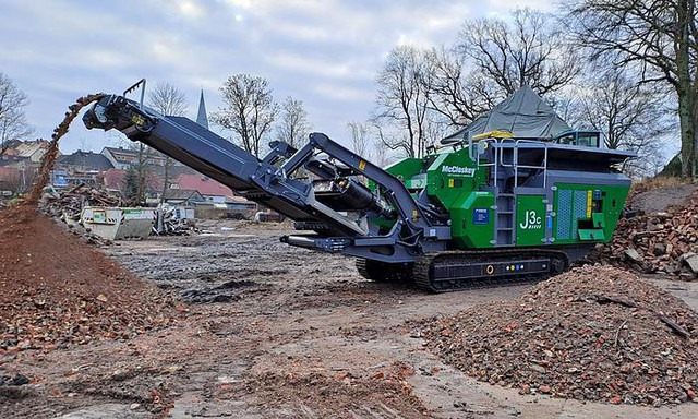 MCCLOSKEY J3C - Concasor cu fălci: Foto 2 MCCLOSKEY J3C - Concasor cu fălci: Foto 2