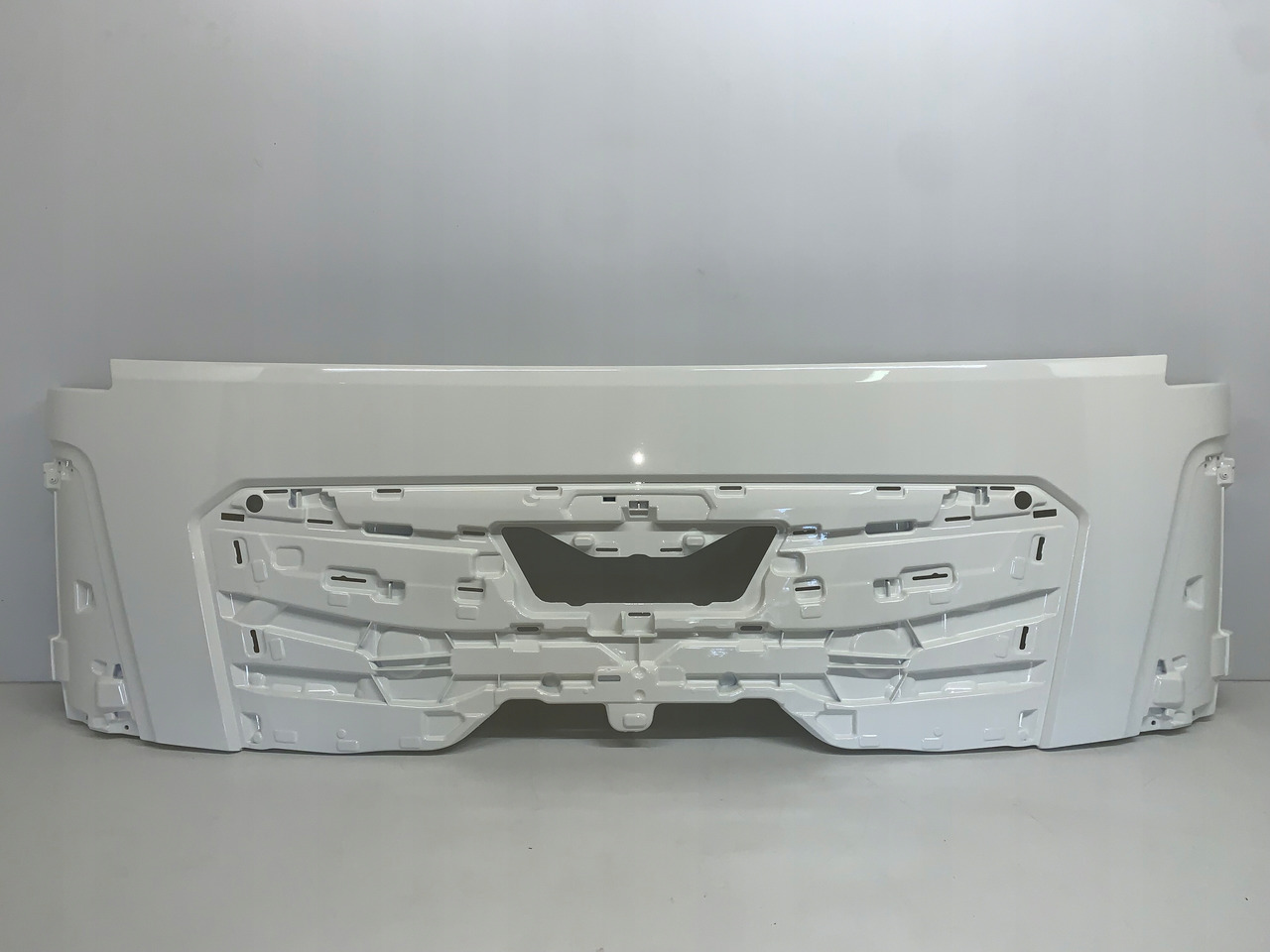 MASKA ATRAPA MAN TGL TGM TG3 TGS NOWY MODEL 2021 RAL 9010 - Capotă pentru Camion: Foto 1 MASKA ATRAPA MAN TGL TGM TG3 TGS NOWY MODEL 2021 RAL 9010 - Capotă pentru Camion: Foto 1