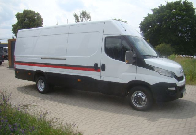 Iveco DAILY 35 C 15 MAXI BLIŹNIAKI 3.5T - Dubă: Foto 5 Iveco DAILY 35 C 15 MAXI BLIŹNIAKI 3.5T - Dubă: Foto 5