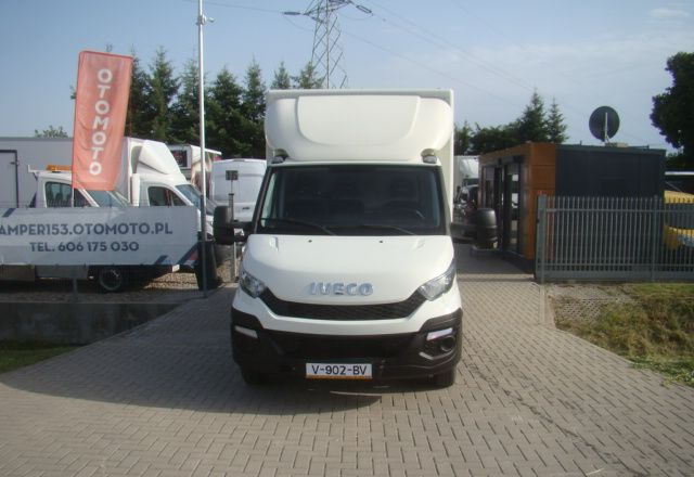 Iveco DAILY 40 C 15 3.0TDI 3.5T DMC WINDA 1000KG1000KG - Autoutilitară box: Foto 3 Iveco DAILY 40 C 15 3.0TDI 3.5T DMC WINDA 1000KG1000KG - Autoutilitară box: Foto 3
