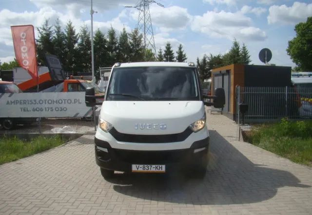 Iveco DAILY 40 C 17 3.0TDI CLIXSTAR PRAWOJAZDY E DO B 3400KGŁADOWNOŚCI - Autoutilitară cu platformă: Foto 3 Iveco DAILY 40 C 17 3.0TDI CLIXSTAR PRAWOJAZDY E DO B 3400KGŁADOWNOŚCI - Autoutilitară cu platformă: Foto 3