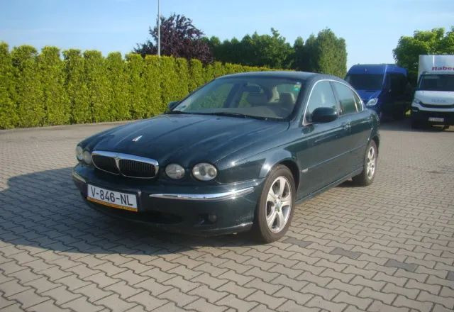 Jaguar X-Type - Berlină/ Sedan: Foto 1 Jaguar X-Type - Berlină/ Sedan: Foto 1
