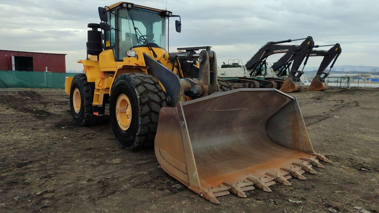 Volvo L120G Z - Încărcător frontal pe pneuri: Foto 4 Volvo L120G Z - Încărcător frontal pe pneuri: Foto 4