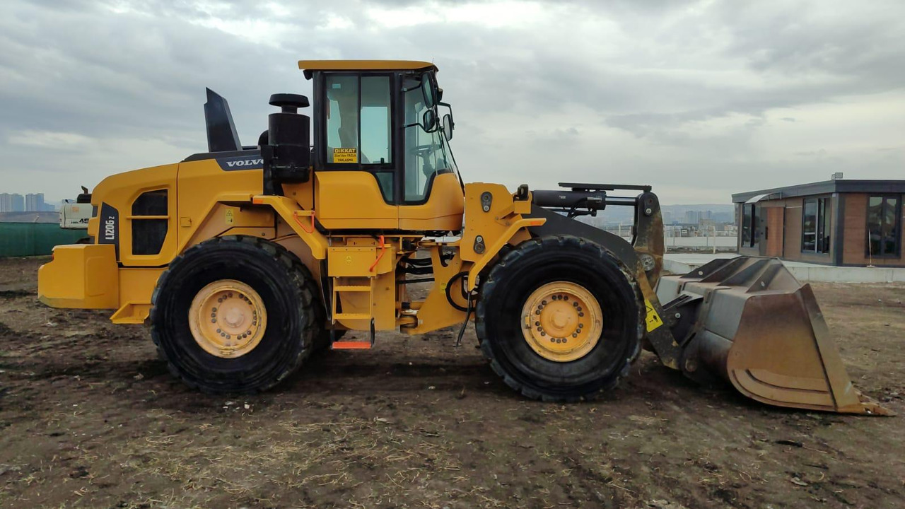 Volvo L120G Z - Încărcător frontal pe pneuri: Foto 5 Volvo L120G Z - Încărcător frontal pe pneuri: Foto 5