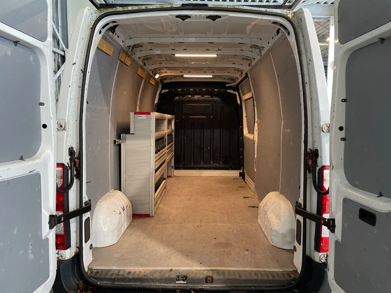 Renault Master T35 2.3 dCi L3H3 - Dubă: Foto 5 Renault Master T35 2.3 dCi L3H3 - Dubă: Foto 5