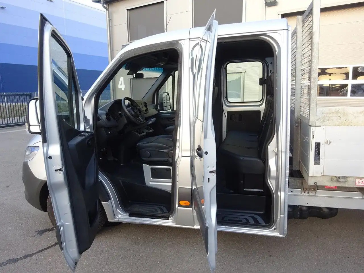 Mercedes-Benz Sprinter 319 CDI DoKa Maxi Kipper AHK 2,8t - Alte utilaje: Foto 5 Mercedes-Benz Sprinter 319 CDI DoKa Maxi Kipper AHK 2,8t - Alte utilaje: Foto 5