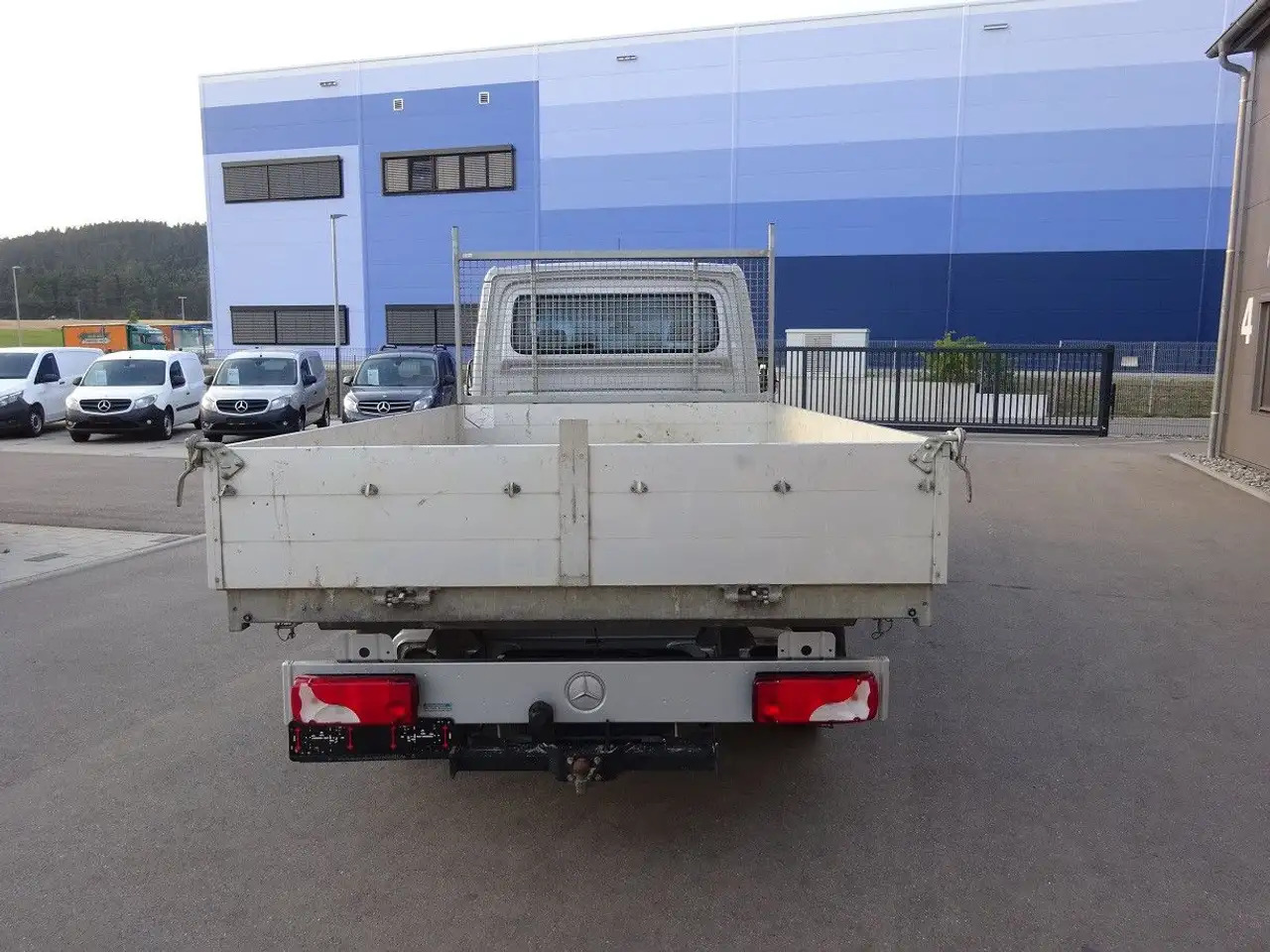 Mercedes-Benz Sprinter 319 CDI DoKa Maxi Kipper AHK 2,8t - Autoutilitară cu platformă, Autoutilitară cabină dublă: Foto 4 Mercedes-Benz Sprinter 319 CDI DoKa Maxi Kipper AHK 2,8t - Autoutilitară cu platformă, Autoutilitară cabină dublă: Foto 4