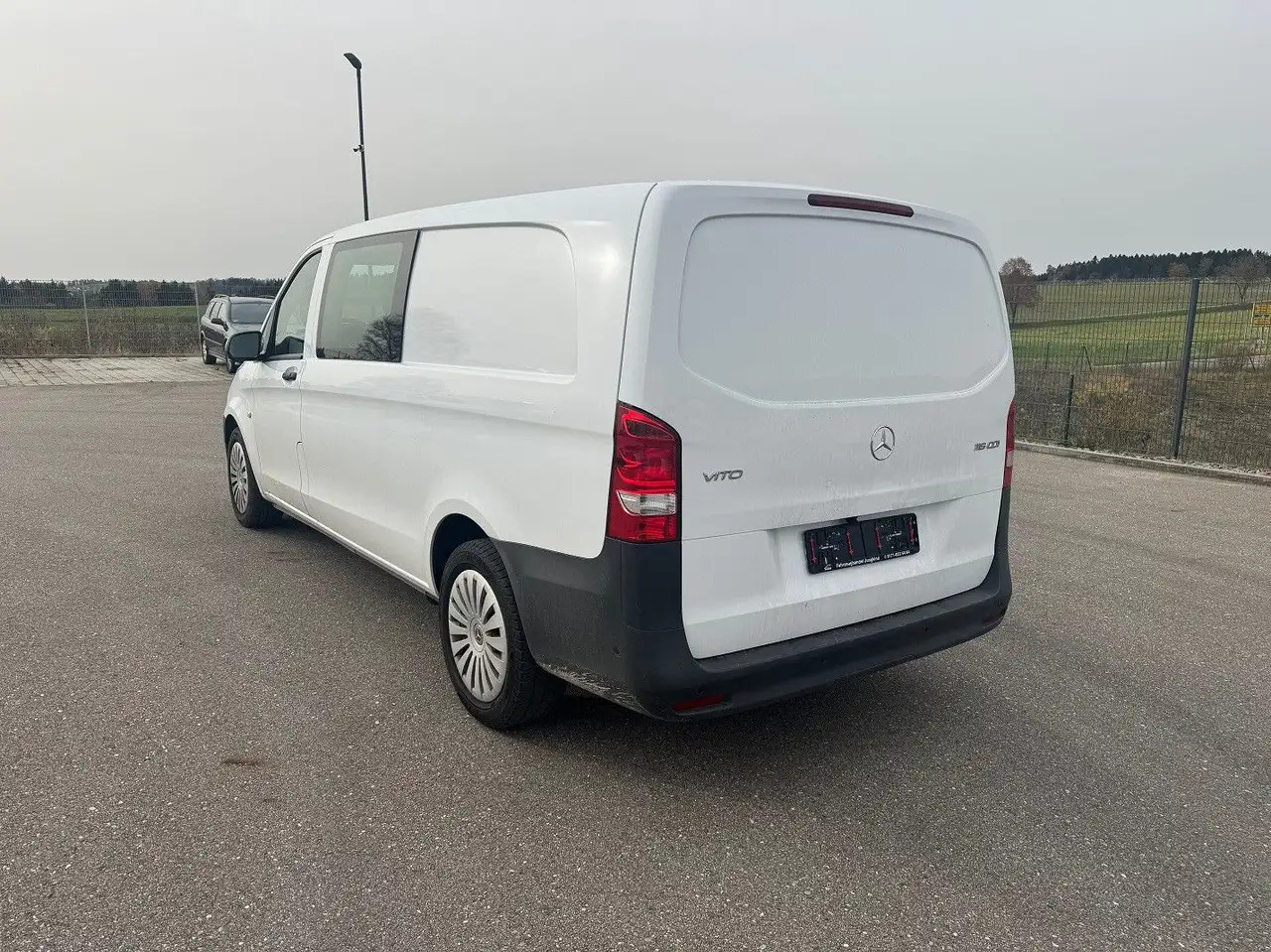 Mercedes-Benz Vito 116 CDI Lang Extralang Mixto Klima - Dubă: Foto 5 Mercedes-Benz Vito 116 CDI Lang Extralang Mixto Klima - Dubă: Foto 5