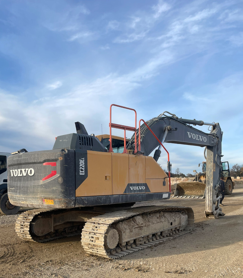 Volvo EC220EL - Excavator pe şenile: Foto 3 Volvo EC220EL - Excavator pe şenile: Foto 3