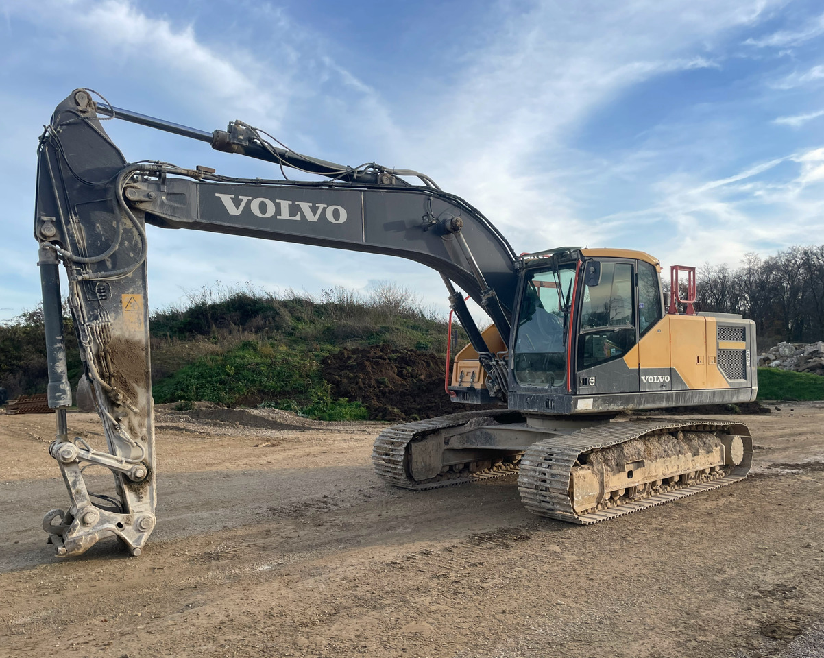 Volvo EC220EL - Excavator pe şenile: Foto 5 Volvo EC220EL - Excavator pe şenile: Foto 5