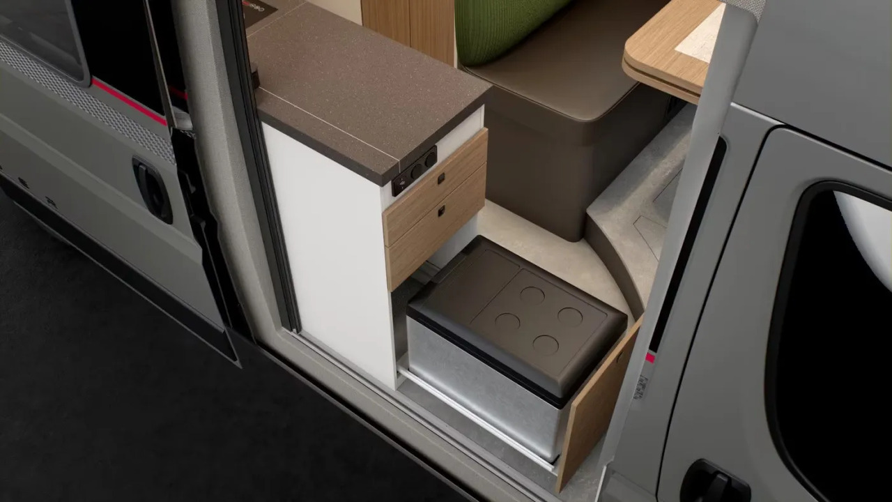 Wohnmobil Bürstner Papillon CV neues Modell - Camper van: Foto 5 Wohnmobil Bürstner Papillon CV neues Modell - Camper van: Foto 5