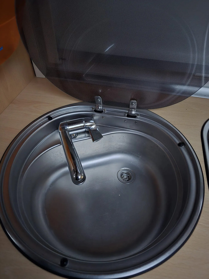 Wohnwagen TEC Tour 445 TDF Mover, Markise, Dusche - Rulotă: Foto 2 Wohnwagen TEC Tour 445 TDF Mover, Markise, Dusche - Rulotă: Foto 2