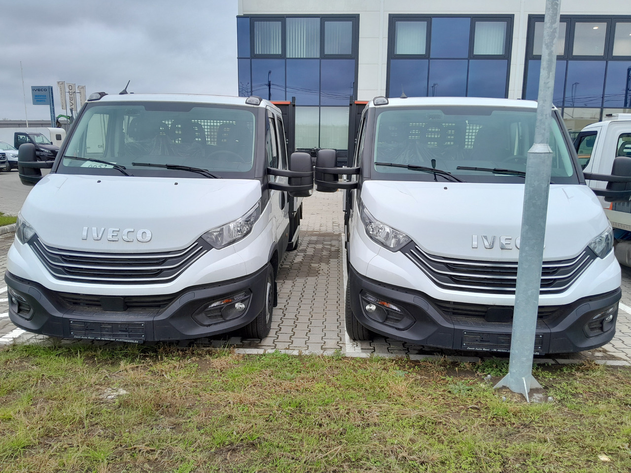 Iveco Daila 35 Daily C 18 H 3450 - Autoutilitară cu platformă: Foto 2 Iveco Daila 35 Daily C 18 H 3450 - Autoutilitară cu platformă: Foto 2