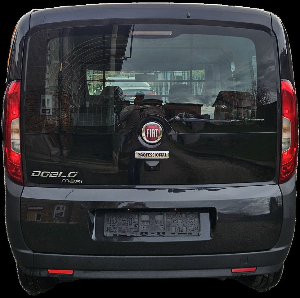 FIAT DOBLO MAXI - Autoutilitară compactă: Foto 4 FIAT DOBLO MAXI - Autoutilitară compactă: Foto 4