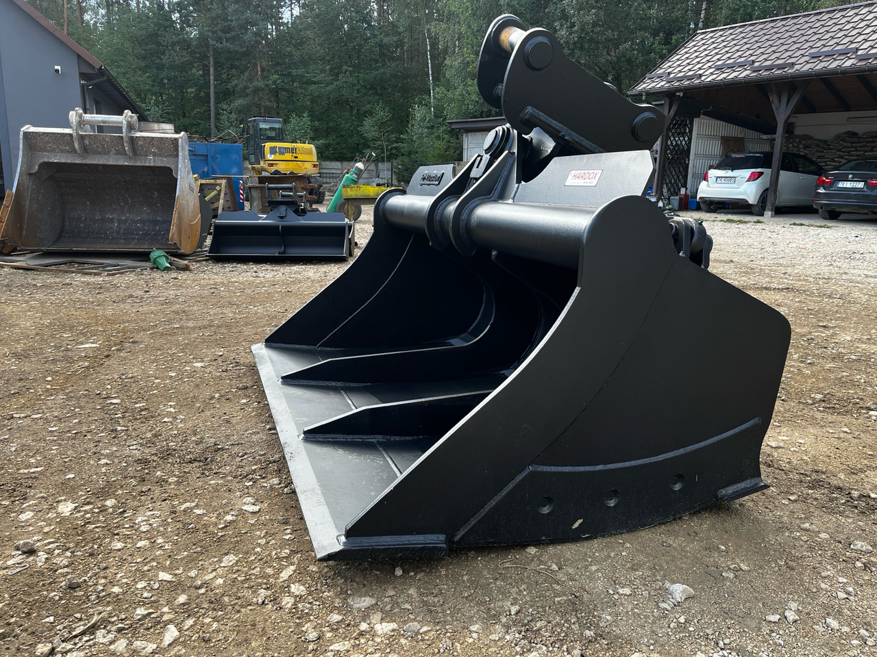 Łyżka skarpowa hydraulicznie uchylna 1.4m3 - Cupă excavator pentru Cupă excavator: Foto 3 Łyżka skarpowa hydraulicznie uchylna 1.4m3 - Cupă excavator pentru Cupă excavator: Foto 3