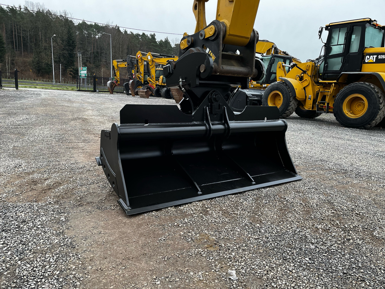 Łyżka skarpowa hydraulicznie uchylna CW40 - Cupă excavator pentru Cupă excavator: Foto 4 Łyżka skarpowa hydraulicznie uchylna CW40 - Cupă excavator pentru Cupă excavator: Foto 4