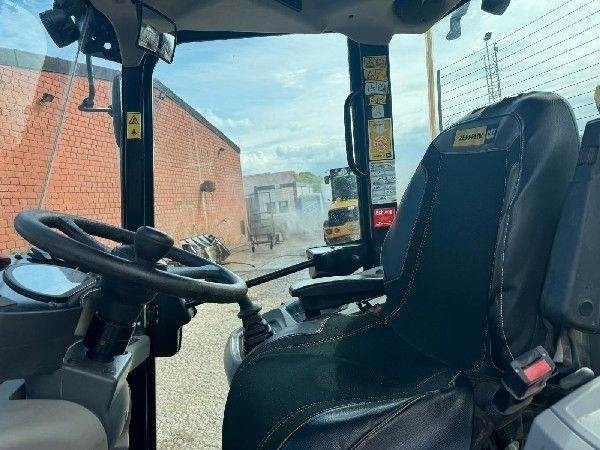 CAT 906M - Încărcător frontal pe pneuri: Foto 5 CAT 906M - Încărcător frontal pe pneuri: Foto 5