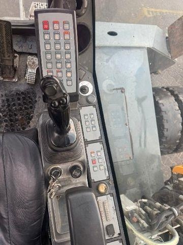 Liebherr LH26 - Excavator pe roţi: Foto 5 Liebherr LH26 - Excavator pe roţi: Foto 5