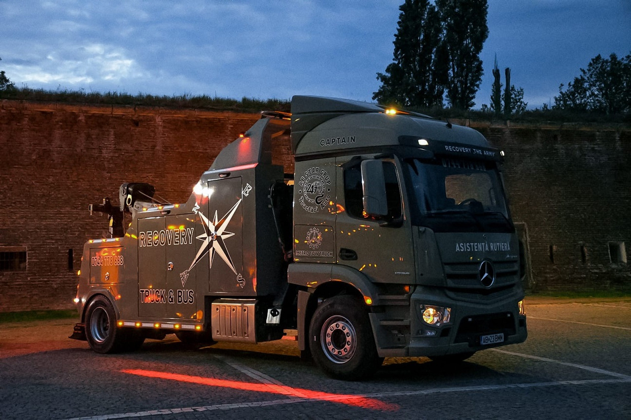 MERCEDES-BENZ Actros 1836 - Maşină de tractare: Foto 5 MERCEDES-BENZ Actros 1836 - Maşină de tractare: Foto 5