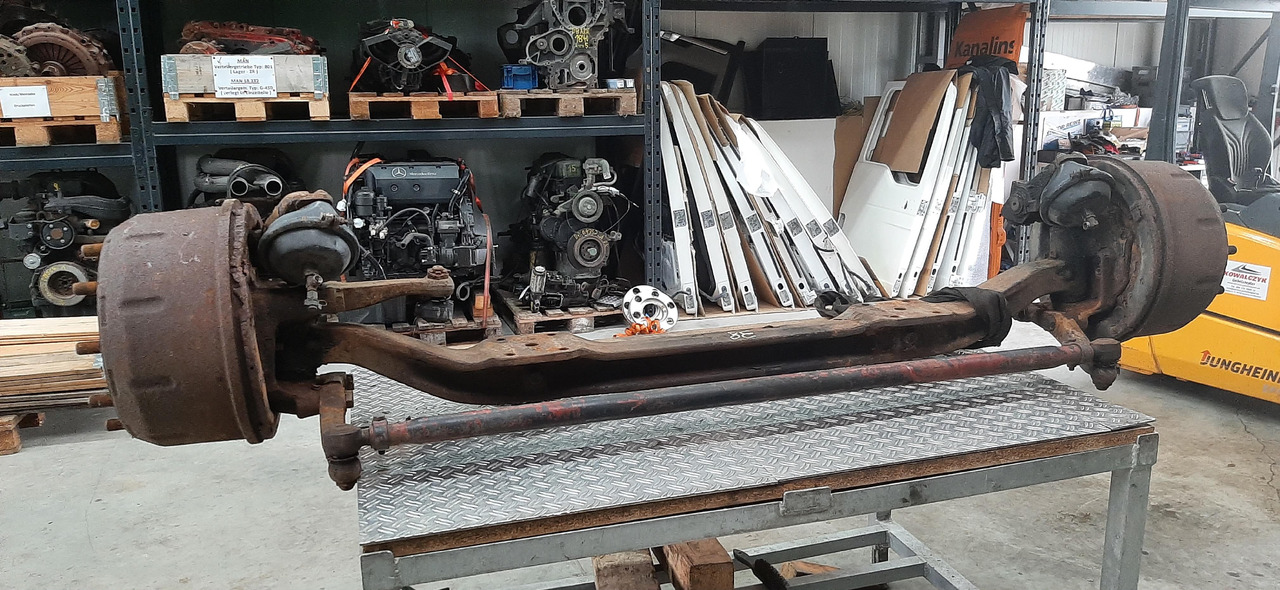 Gebrauchte MAN 19.422, F90, Vorderachse, Artikel - Nr. : 81.99999 - 9999 - Axă față pentru Camion: Foto 4 Gebrauchte MAN 19.422, F90, Vorderachse, Artikel - Nr. : 81.99999 - 9999 - Axă față pentru Camion: Foto 4
