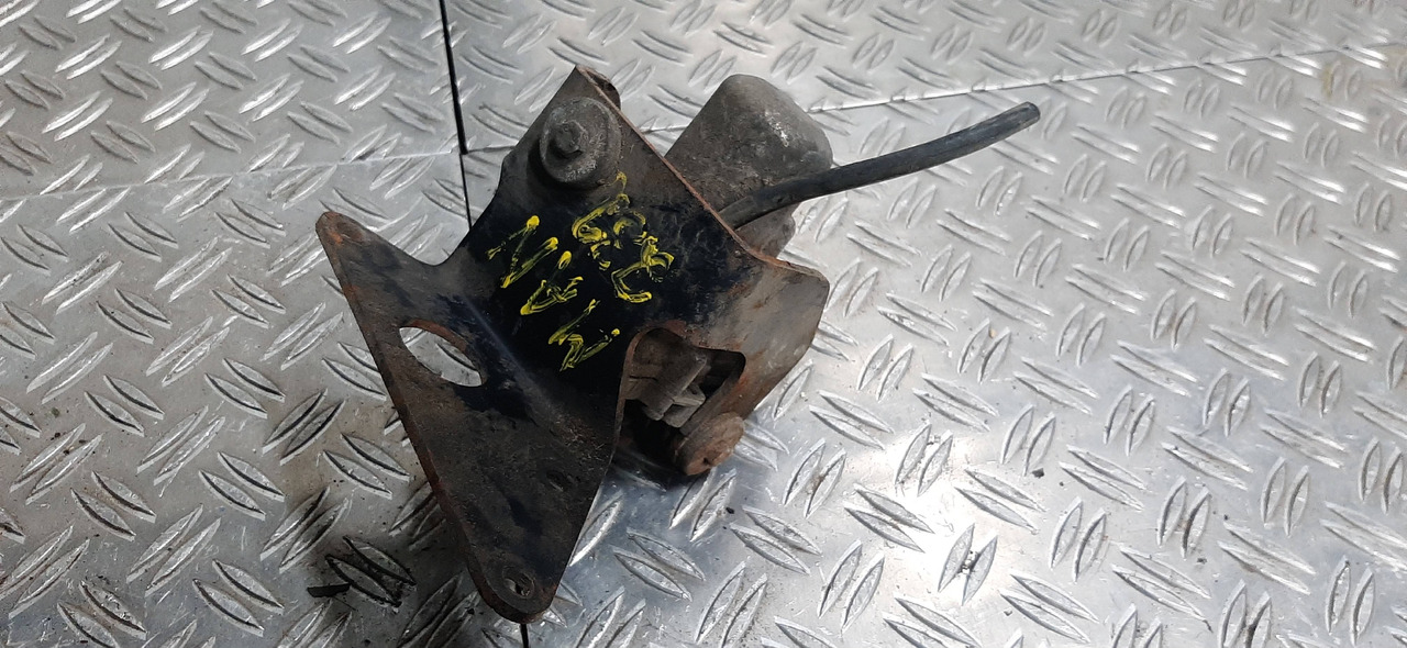 Gebrauchter MAN 19.232, F 90 Wischermotor, Artikel - Nr. : 81.99999 - 9999 - Ștergător pentru Camion: Foto 1 Gebrauchter MAN 19.232, F 90 Wischermotor, Artikel - Nr. : 81.99999 - 9999 - Ștergător pentru Camion: Foto 1