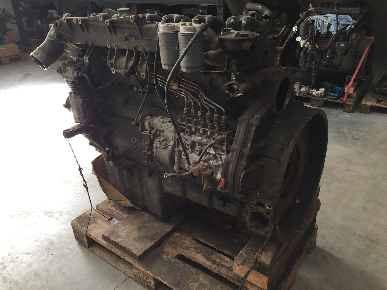 Gebrauchter Motor MAN F90 19.422, Motortyp : D 2866 LF 09 - Motor pentru Camion: Foto 4 Gebrauchter Motor MAN F90 19.422, Motortyp : D 2866 LF 09 - Motor pentru Camion: Foto 4