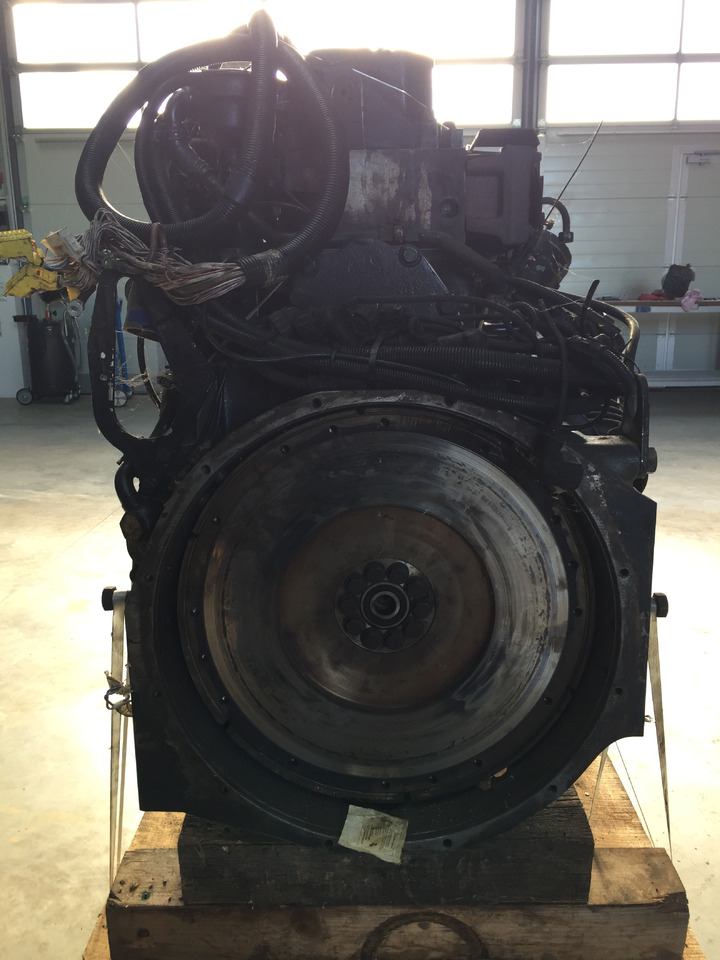 Gebrauchter Motor MAN TGA 26.464, Typ D 2876 LF 04 / 05, Euro 3 - Motor pentru Camion: Foto 4 Gebrauchter Motor MAN TGA 26.464, Typ D 2876 LF 04 / 05, Euro 3 - Motor pentru Camion: Foto 4