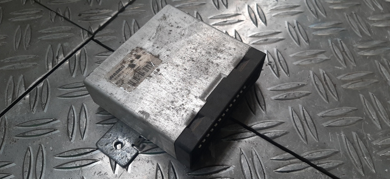 Gebrauchtes WABCO Steuergerät Luftfederung , Artikel - Nr. : 446 055 405 0 - Calculator de bord pentru Camion: Foto 5 Gebrauchtes WABCO Steuergerät Luftfederung , Artikel - Nr. : 446 055 405 0 - Calculator de bord pentru Camion: Foto 5