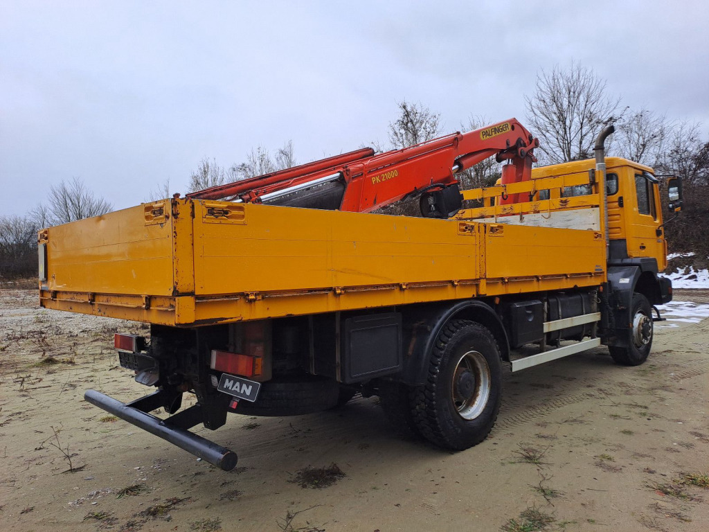 MAN 19.403 Pritsche 4x4 mit Palfingerkran PK 21000 mit Funk - Fernbedienung - Camion cu macara: Foto 4 MAN 19.403 Pritsche 4x4 mit Palfingerkran PK 21000 mit Funk - Fernbedienung - Camion cu macara: Foto 4