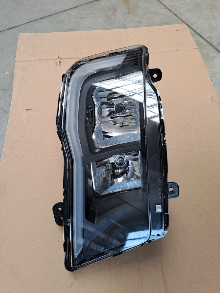 ---Neuw. Hauptscheinwerfer MAN TG3 rechts, Leuchtweitenverstellung, Artikel - Nr. : 81.25101 - 6738 - Far pentru Camion: Foto 1 ---Neuw. Hauptscheinwerfer MAN TG3 rechts, Leuchtweitenverstellung, Artikel - Nr. : 81.25101 - 6738 - Far pentru Camion: Foto 1