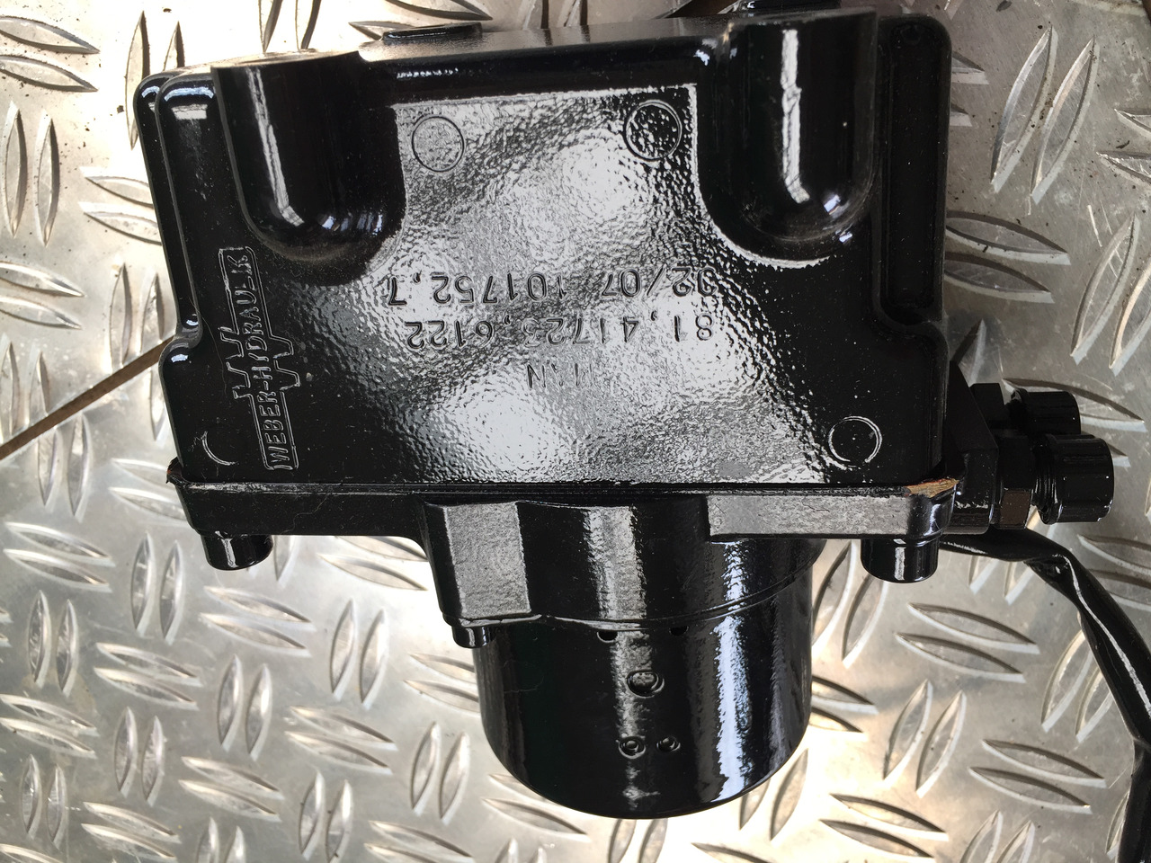 Neuwertige MAN TGA, TGS, TGX Hydraulikpumpe , Artikel - Nr. : 81.41723 - 6122 - Pompa hidraulica pentru Camion: Foto 5 Neuwertige MAN TGA, TGS, TGX Hydraulikpumpe , Artikel - Nr. : 81.41723 - 6122 - Pompa hidraulica pentru Camion: Foto 5