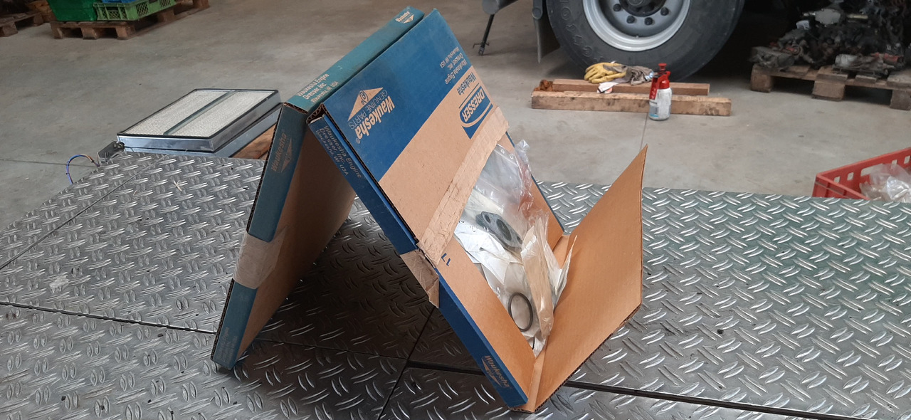 Neuwertige diverse Dichtungssätze, für Waukesha Gasmotor, Artikel - Nr. : 81.99999 - 9999 - Garnitură motor pentru Camion: Foto 5 Neuwertige diverse Dichtungssätze, für Waukesha Gasmotor, Artikel - Nr. : 81.99999 - 9999 - Garnitură motor pentru Camion: Foto 5