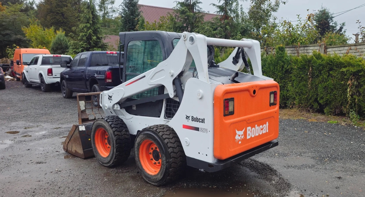 BOBCAT S570 - Mini încărcător: Foto 1 BOBCAT S570 - Mini încărcător: Foto 1