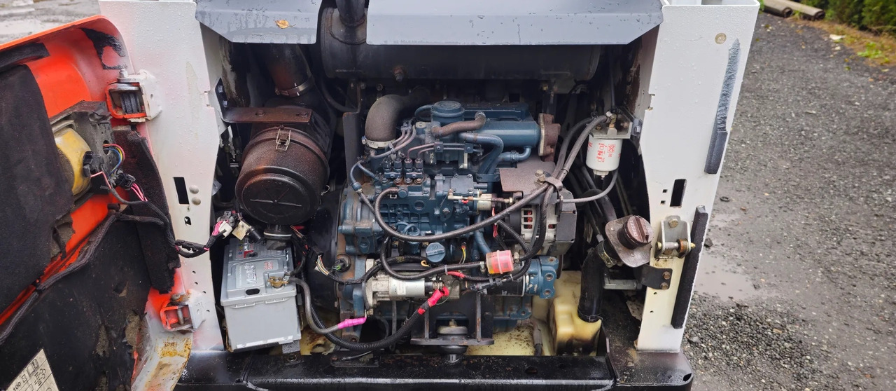 BOBCAT S570 - Mini încărcător: Foto 4 BOBCAT S570 - Mini încărcător: Foto 4