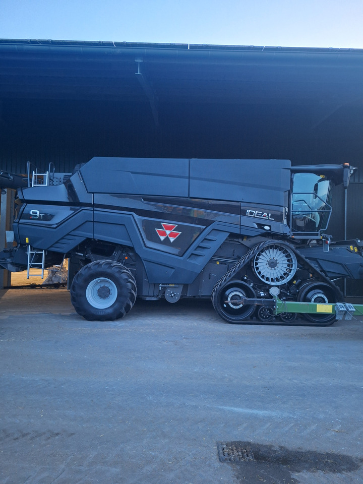 MASSEY FERGUSON IDEAL 9T - Combină de recoltat cereale: Foto 2 MASSEY FERGUSON IDEAL 9T - Combină de recoltat cereale: Foto 2