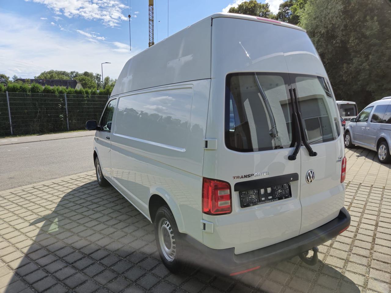 Volkswagen T6 Transporter Benzin Hochdach LR Standheizung - Autoutilitară compactă: Foto 4 Volkswagen T6 Transporter Benzin Hochdach LR Standheizung - Autoutilitară compactă: Foto 4