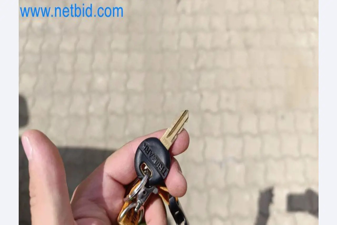 THWAITES MACH 2264 AD - Utilaje constructii: Foto 3 THWAITES MACH 2264 AD - Utilaje constructii: Foto 3