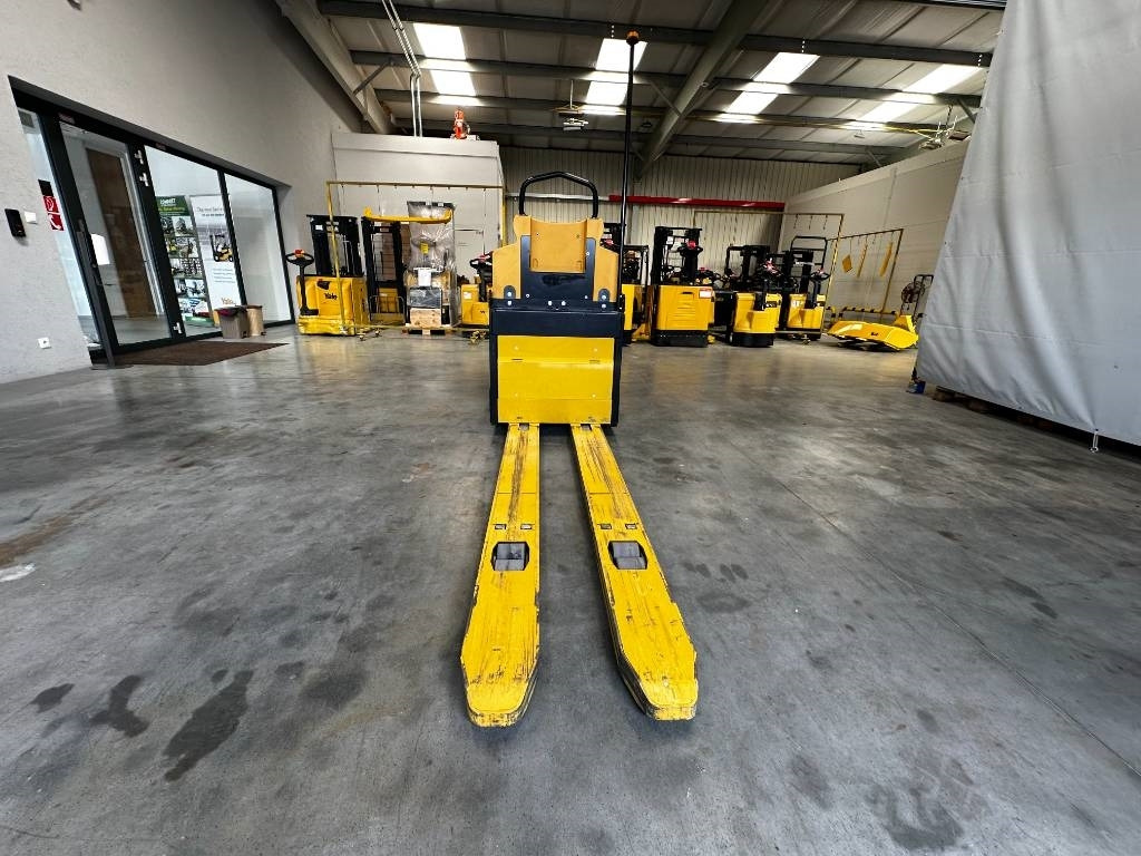 Yale MO25 - Stivuitorul selector: Foto 3 Yale MO25 - Stivuitorul selector: Foto 3