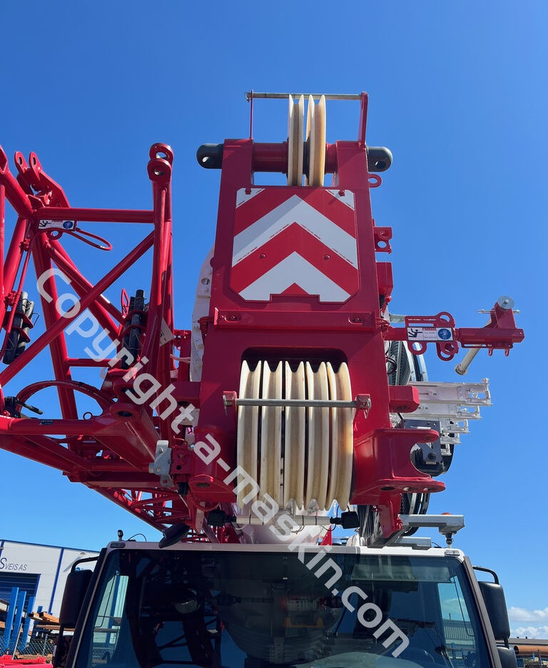 Liebherr LTM 1120-4.1 - Automacara: Foto 3 Liebherr LTM 1120-4.1 - Automacara: Foto 3