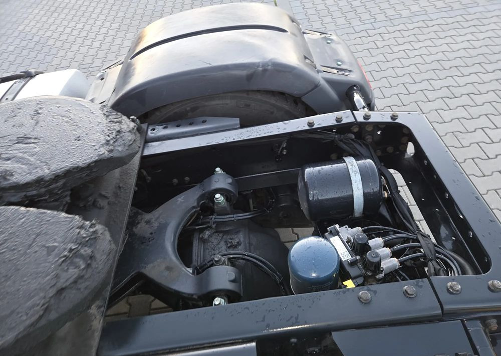 MAN TGX 500/ RETARDER/ KLIMA POSTOJOWA/ AKTYWNY TEMPOMAT ACC/ - Cap tractor: Foto 5 MAN TGX 500/ RETARDER/ KLIMA POSTOJOWA/ AKTYWNY TEMPOMAT ACC/ - Cap tractor: Foto 5