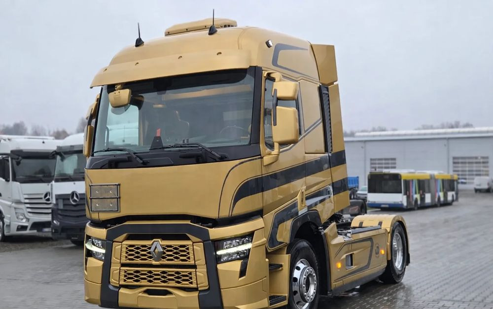 Renault T520 ADR FL / EURO 6 / Klimatyzacja postojowa / ALUFELGI / LED / Wentylowane fotele / - Cap tractor: Foto 3 Renault T520 ADR FL / EURO 6 / Klimatyzacja postojowa / ALUFELGI / LED / Wentylowane fotele / - Cap tractor: Foto 3