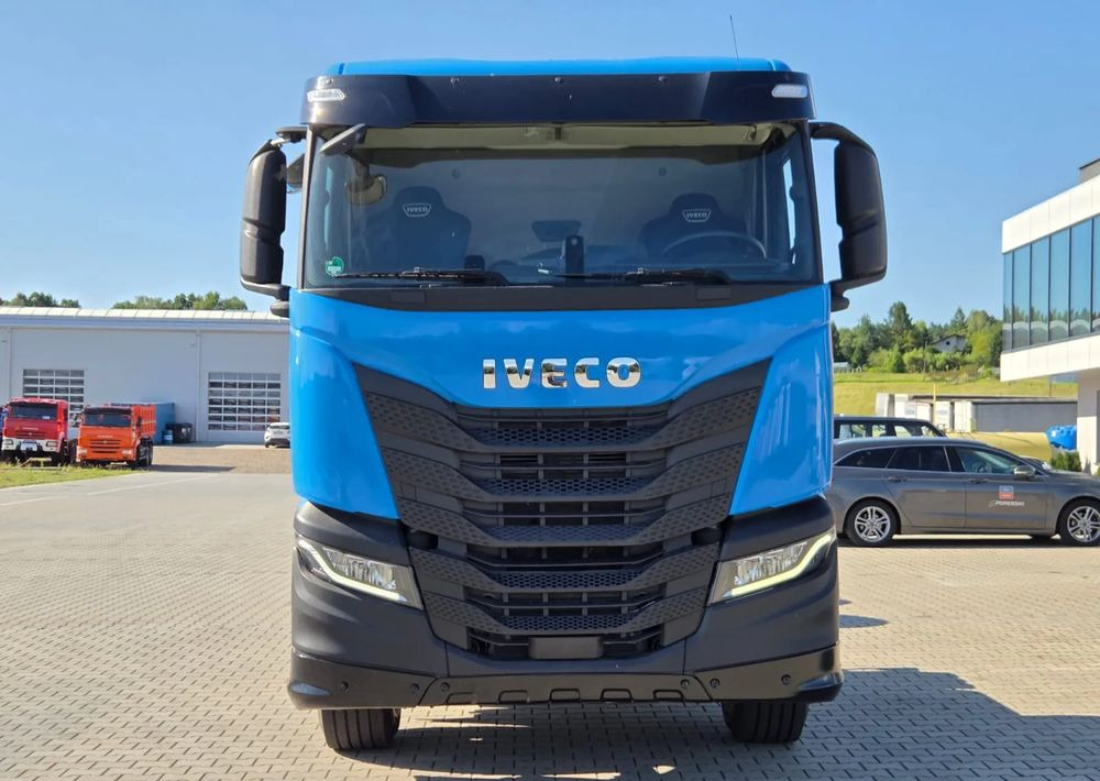 Iveco S-WAY - Camion şasiu: Foto 2 Iveco S-WAY - Camion şasiu: Foto 2