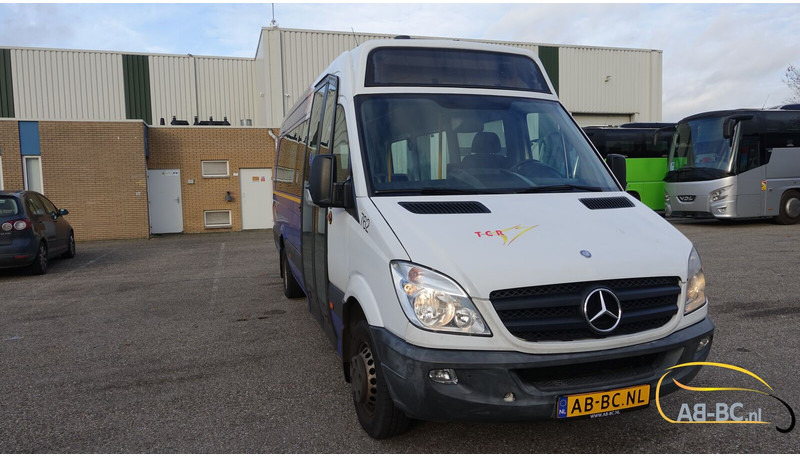 Mercedes-Benz Sprinter Mid City - 15 SEATS EURO 5 - Microbuz, Transport persoane: Foto 3 Mercedes-Benz Sprinter Mid City - 15 SEATS EURO 5 - Microbuz, Transport persoane: Foto 3