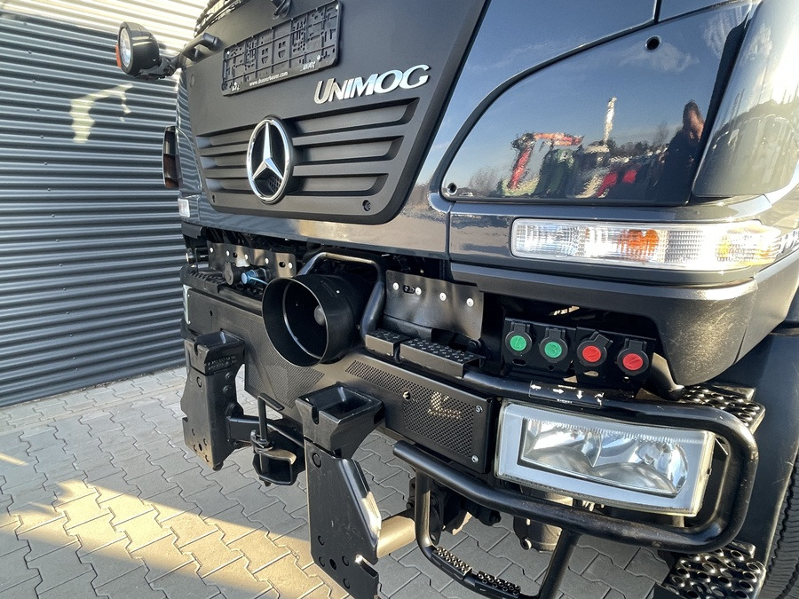 Unimog Unimog U20 , 1.Hand, 1a Zustand, Lof Zulassung , Scheckheft - Maşina comunala: Foto 4 Unimog Unimog U20 , 1.Hand, 1a Zustand, Lof Zulassung , Scheckheft - Maşina comunala: Foto 4