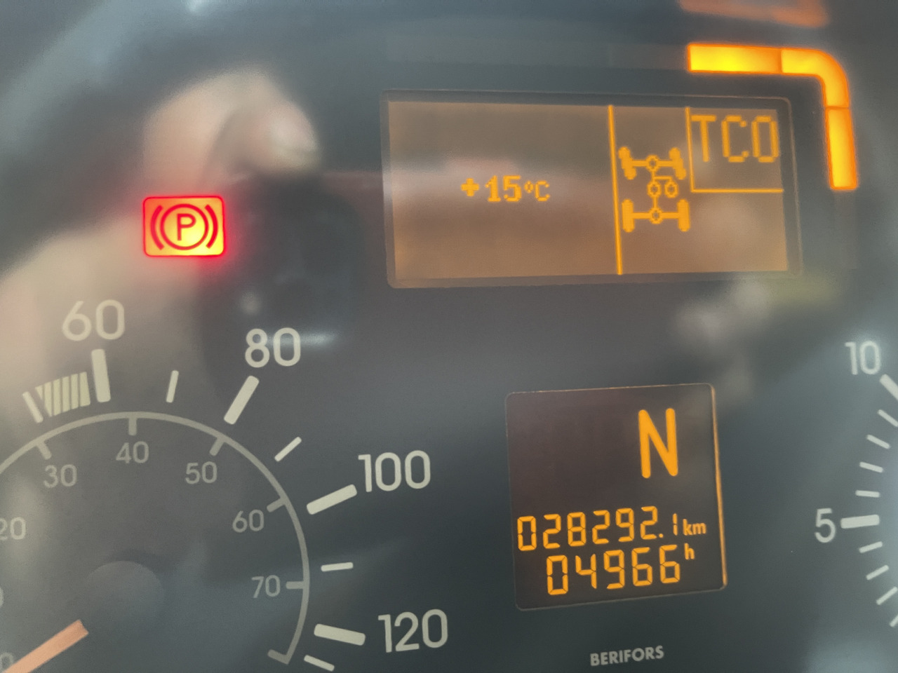 Unimog Unimog U300 mit Mega Kran , erst 28 Tkm - Camion cu macara: Foto 2 Unimog Unimog U300 mit Mega Kran , erst 28 Tkm - Camion cu macara: Foto 2