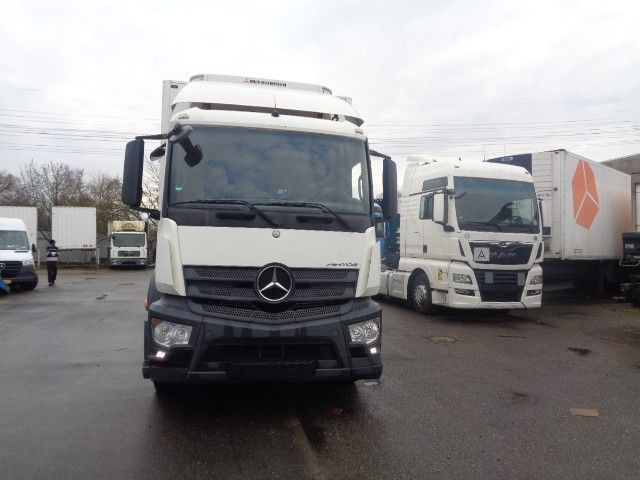 Mercedes-Benz 2543 Kühlkoffer, Mitsubishi Kühlmaschine - Camion frigider: Foto 1 Mercedes-Benz 2543 Kühlkoffer, Mitsubishi Kühlmaschine - Camion frigider: Foto 1