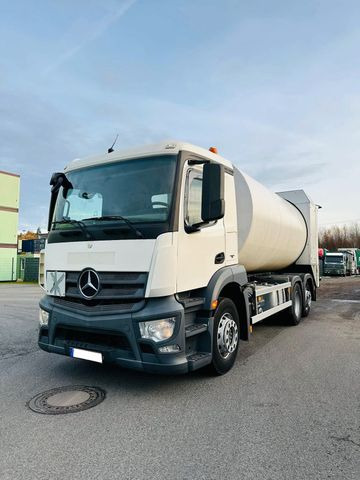 Mercedes-Benz Antos 2533 2532/KEINE 36,42,45 - Maşină pentru vidanjări: Foto 2 Mercedes-Benz Antos 2533 2532/KEINE 36,42,45 - Maşină pentru vidanjări: Foto 2